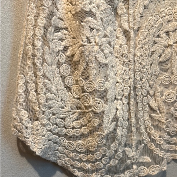 Cynthia Rowley XS Cream Lace Sheer Tank Top - Picture 3 of 6